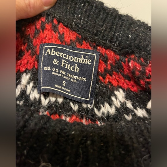 Abercrombie and Fitch sweater. Red, black, and white - Picture 2 of 3